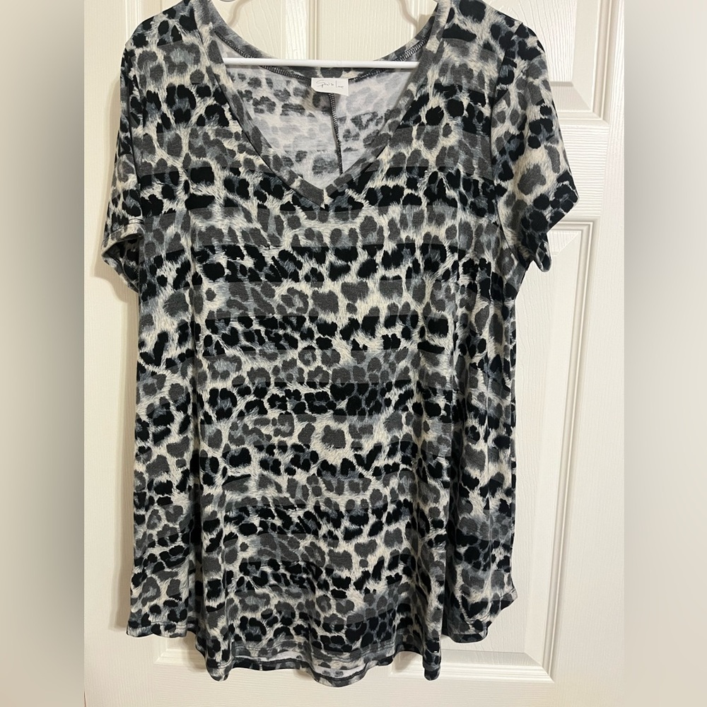 Ladies Animal Print top